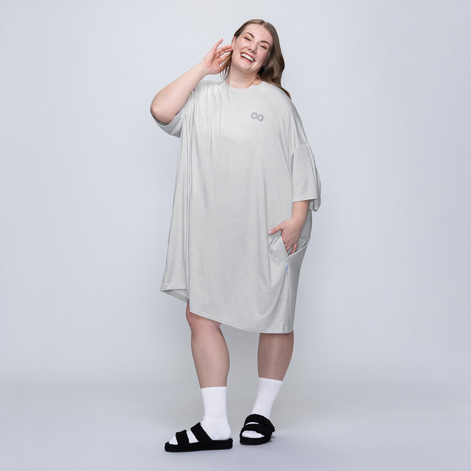 size: Tayla is 5’7” wearing a size OOD