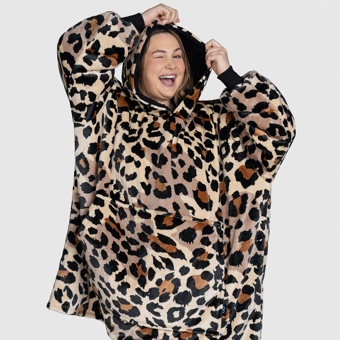 Leopard Oodie™ Original – The Oodie USA
