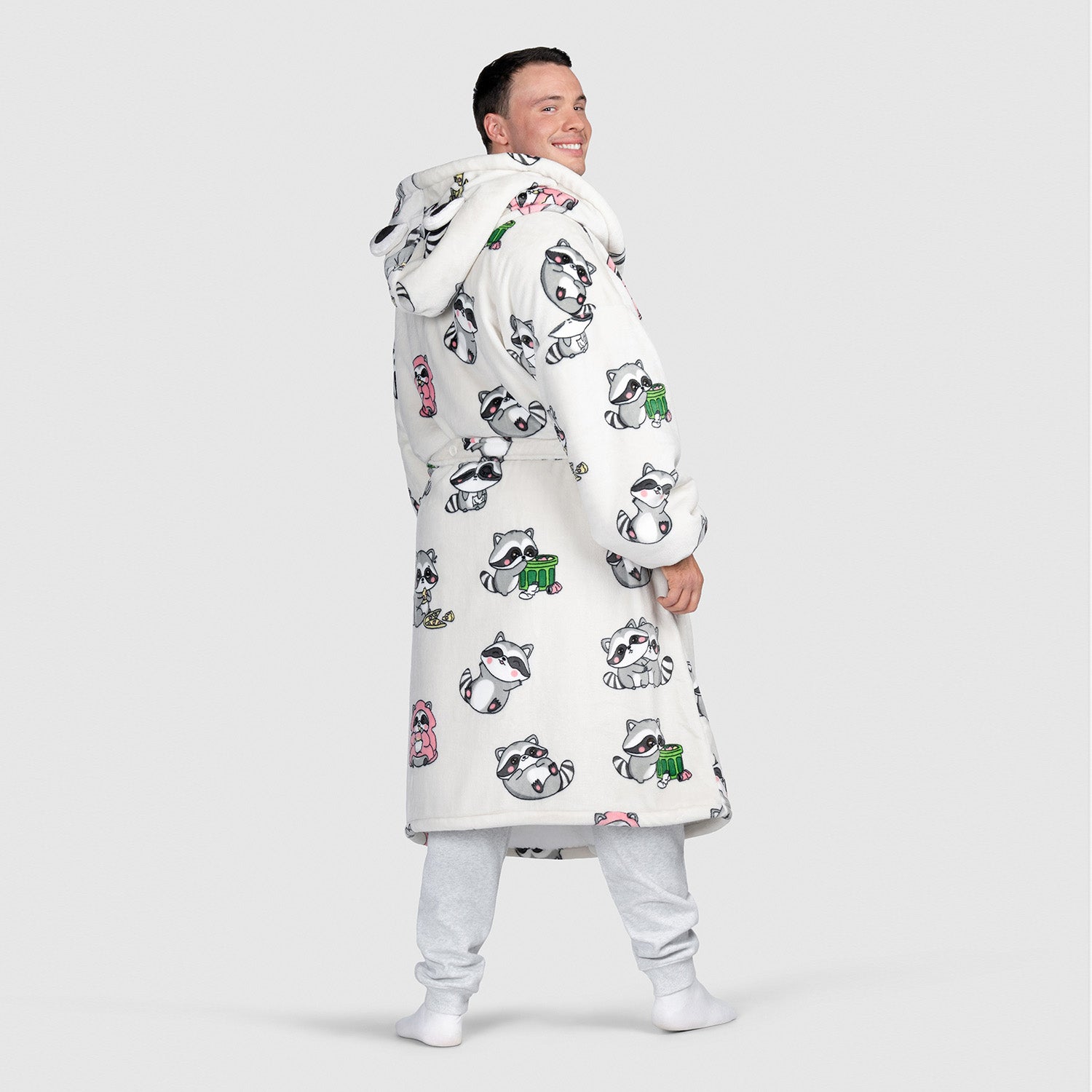 Raccoon Sherpa Robe – The Oodie USA