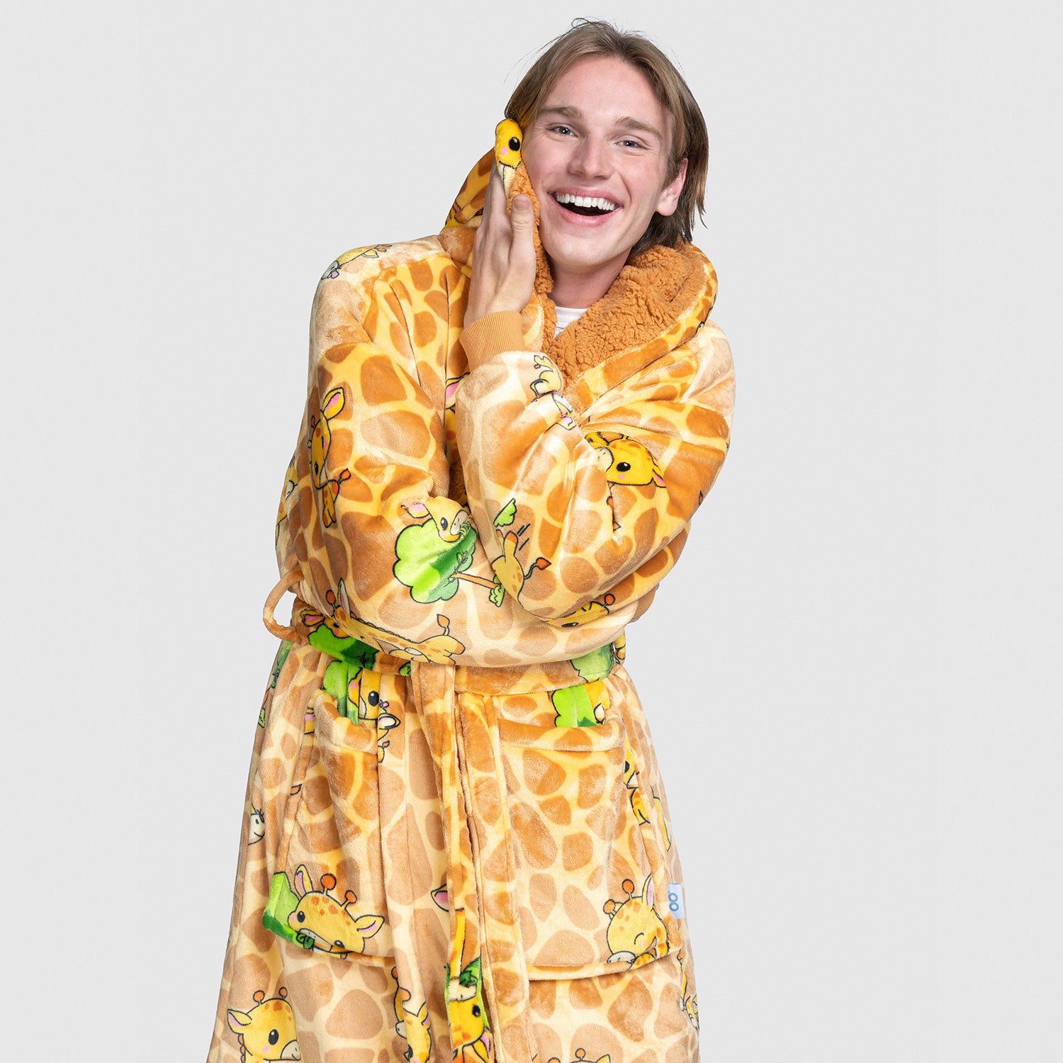 Giraffe Sherpa Robe – The Oodie USA