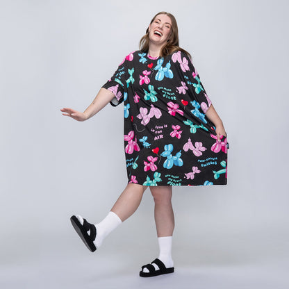 size: Tayla is 5’7” wearing a size OOD