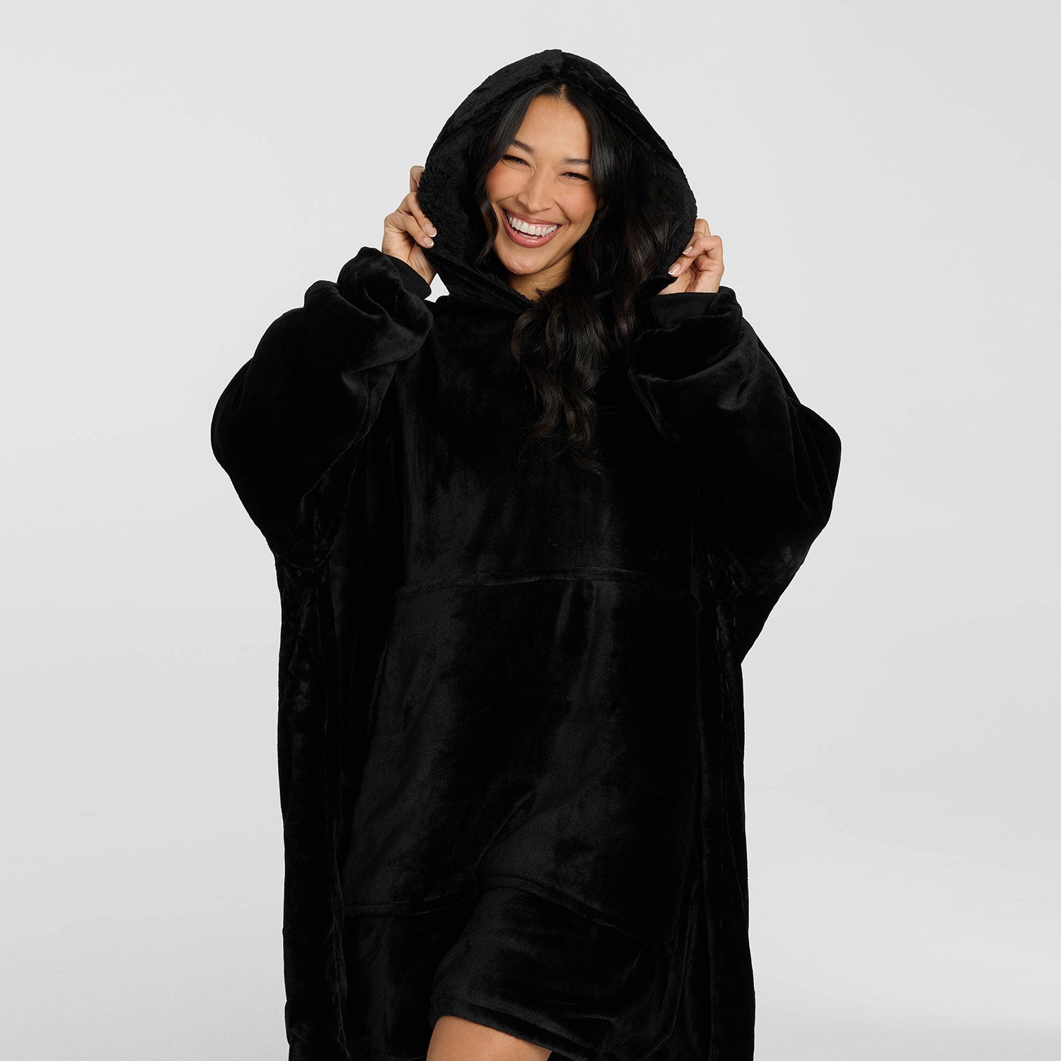 All Black Oodie™ Original – The Oodie USA