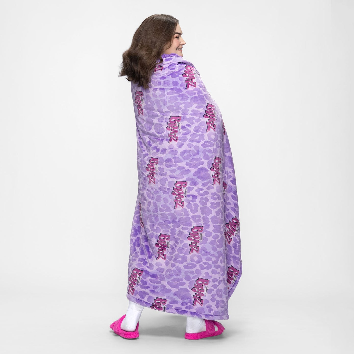 size: Claudia is 5'8