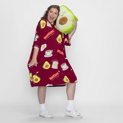 size: Finty is 5′7″ wearing a size OSFM