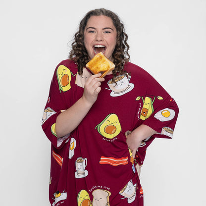 size: Finty is 5′7″ wearing a size OSFM