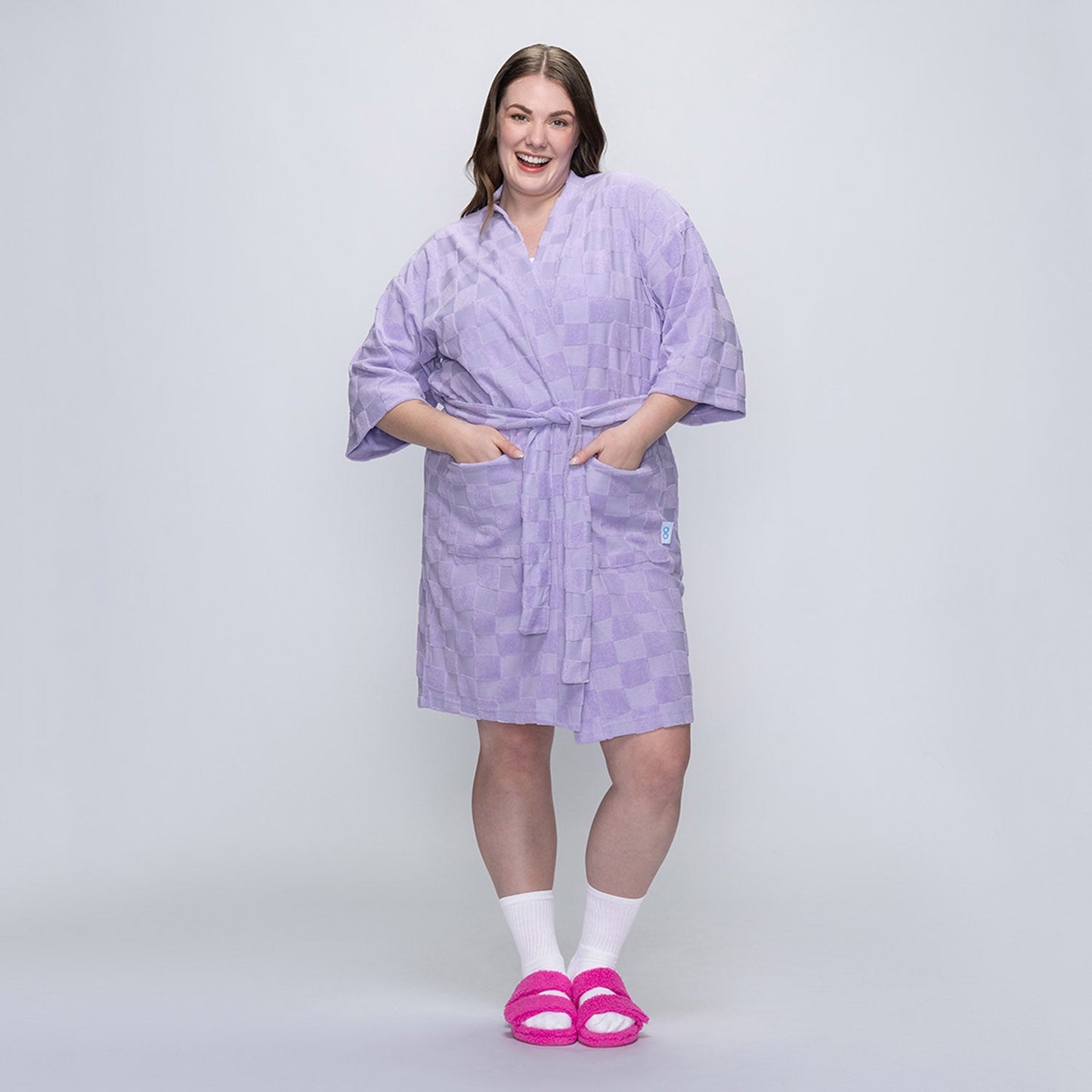 size: Tayla is 5’7” wearing a size  L/XL