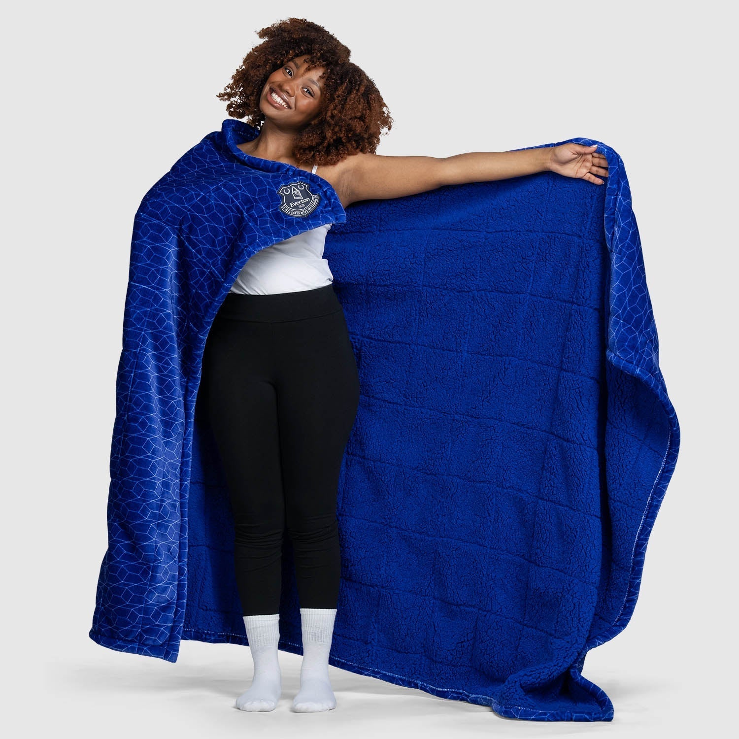 Everton Sherpa Blanket Licensed – The Oodie USA