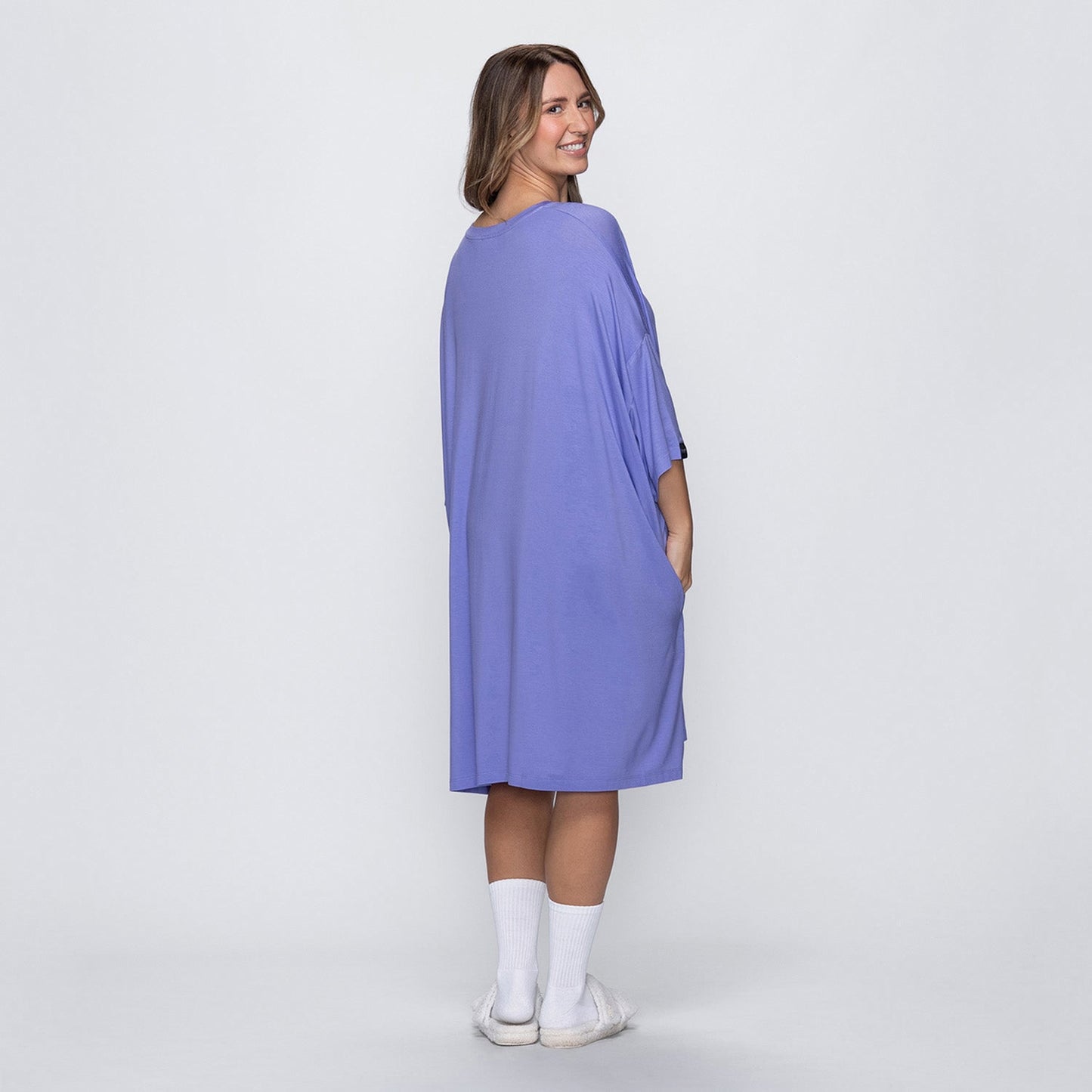 size: Mia is 170cm wearing a size OOD