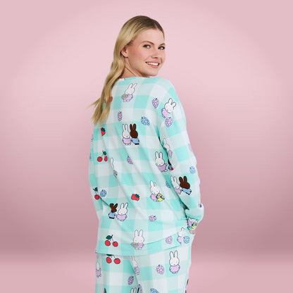 size: Jess is 5’8” wearing a size S