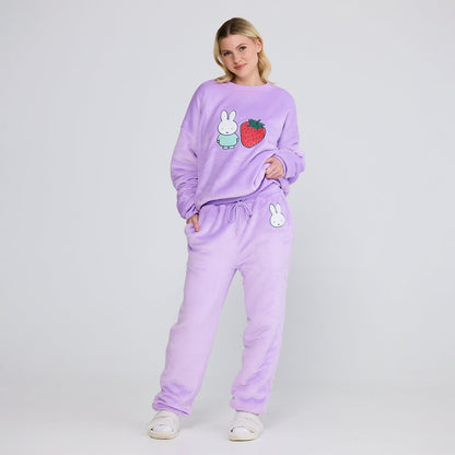 size: Jess is 5’8” wearing a size S/M