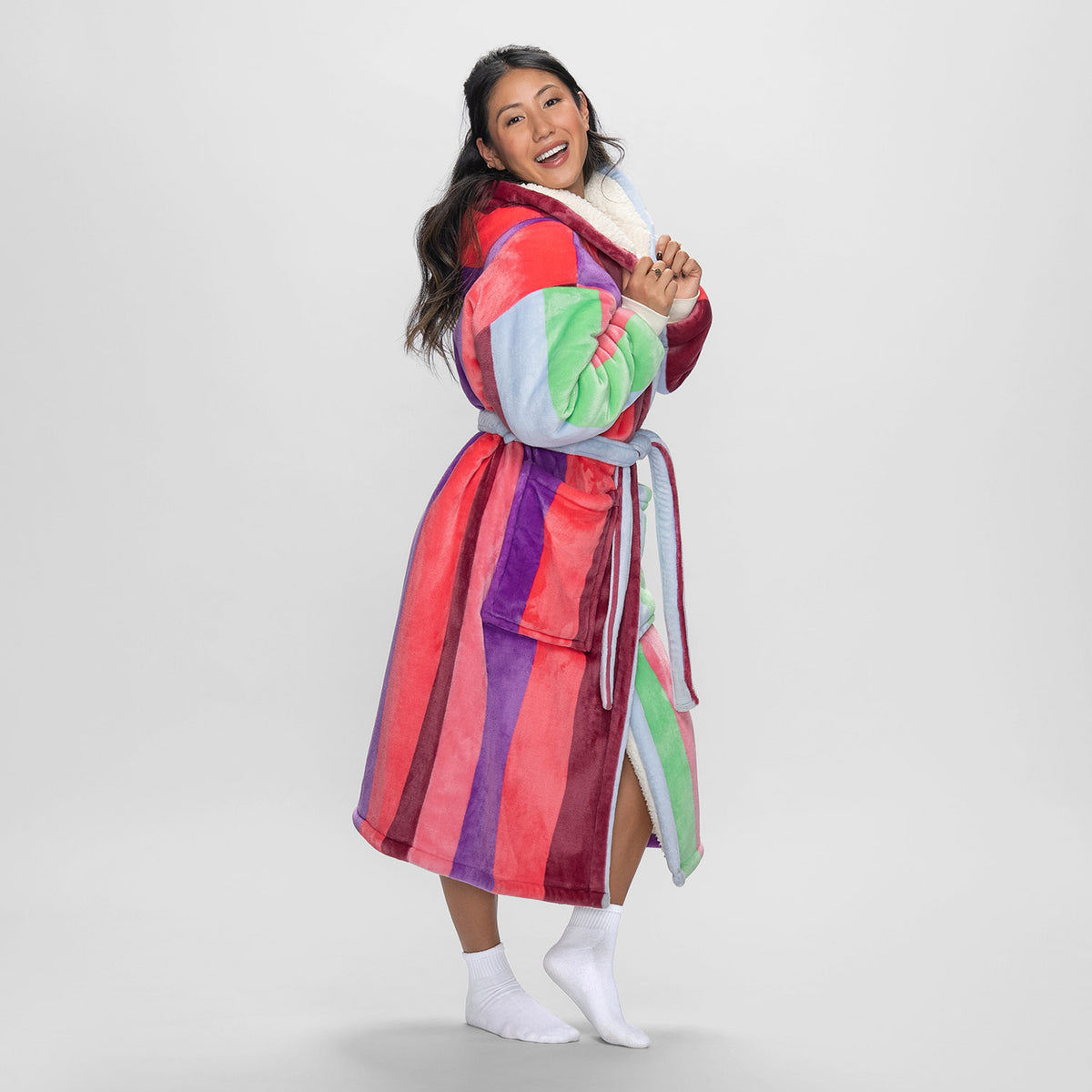 Multi Stripe Sherpa Robe – The Oodie USA