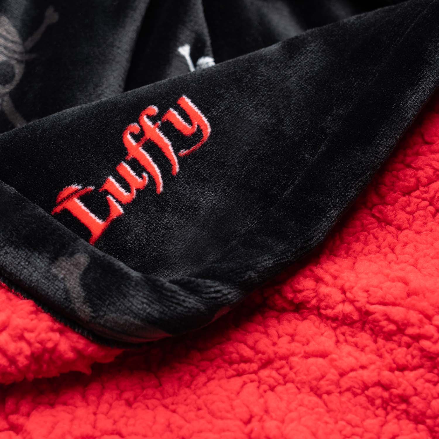 One Piece Luffy Sherpa Robe Licensed – The Oodie USA