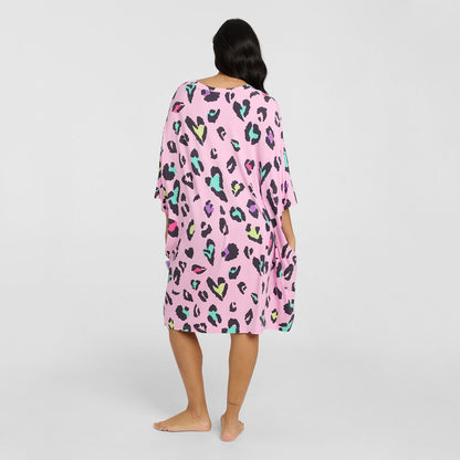 size: Alejandra is 172cm wearing a size OSFM
