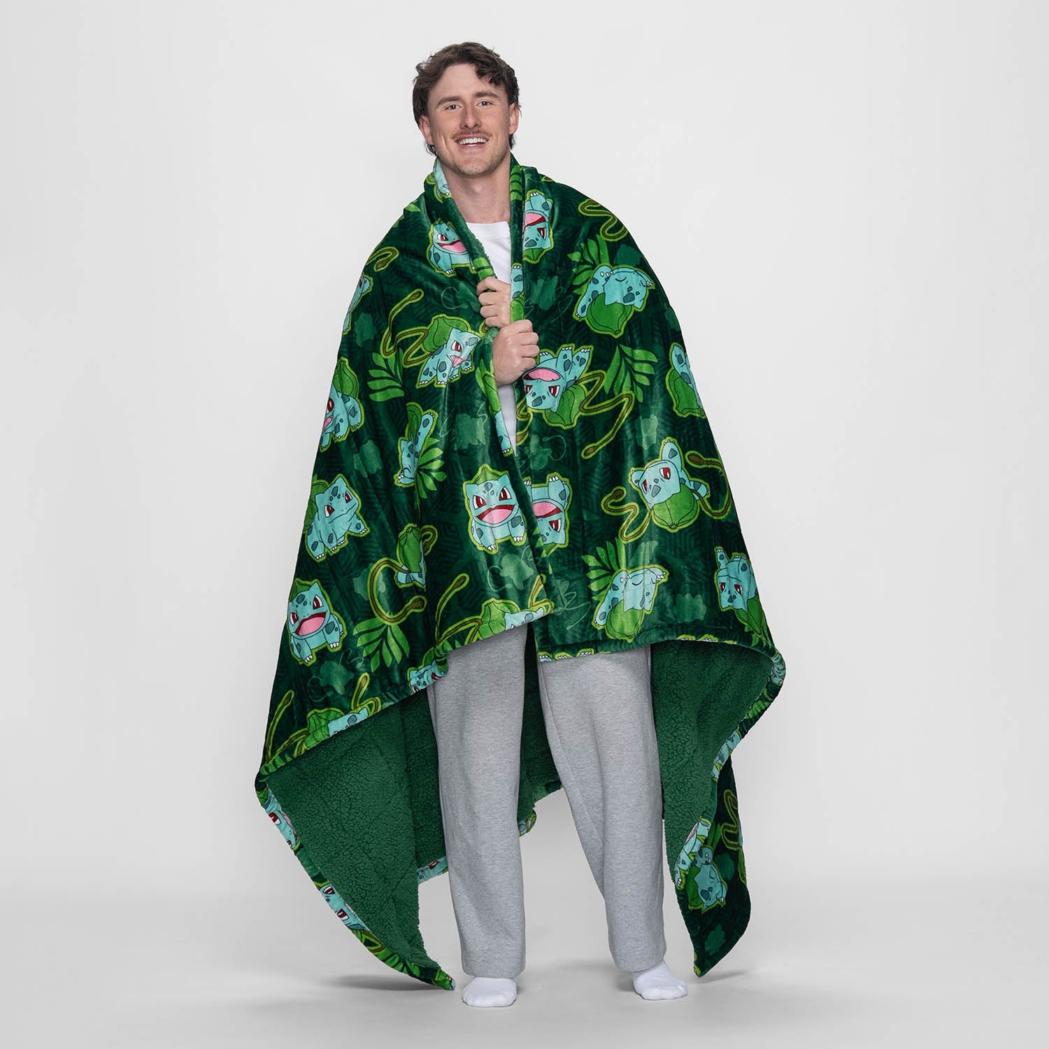 Pokémon Bulbasaur Sherpa Blanket Licensed – The Oodie USA