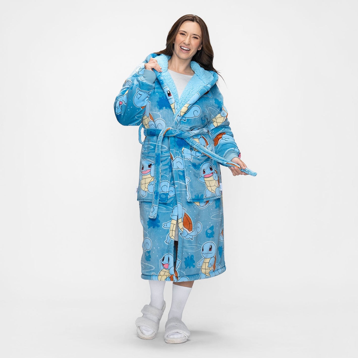 size: Mia is 170cm wearing a size S/M