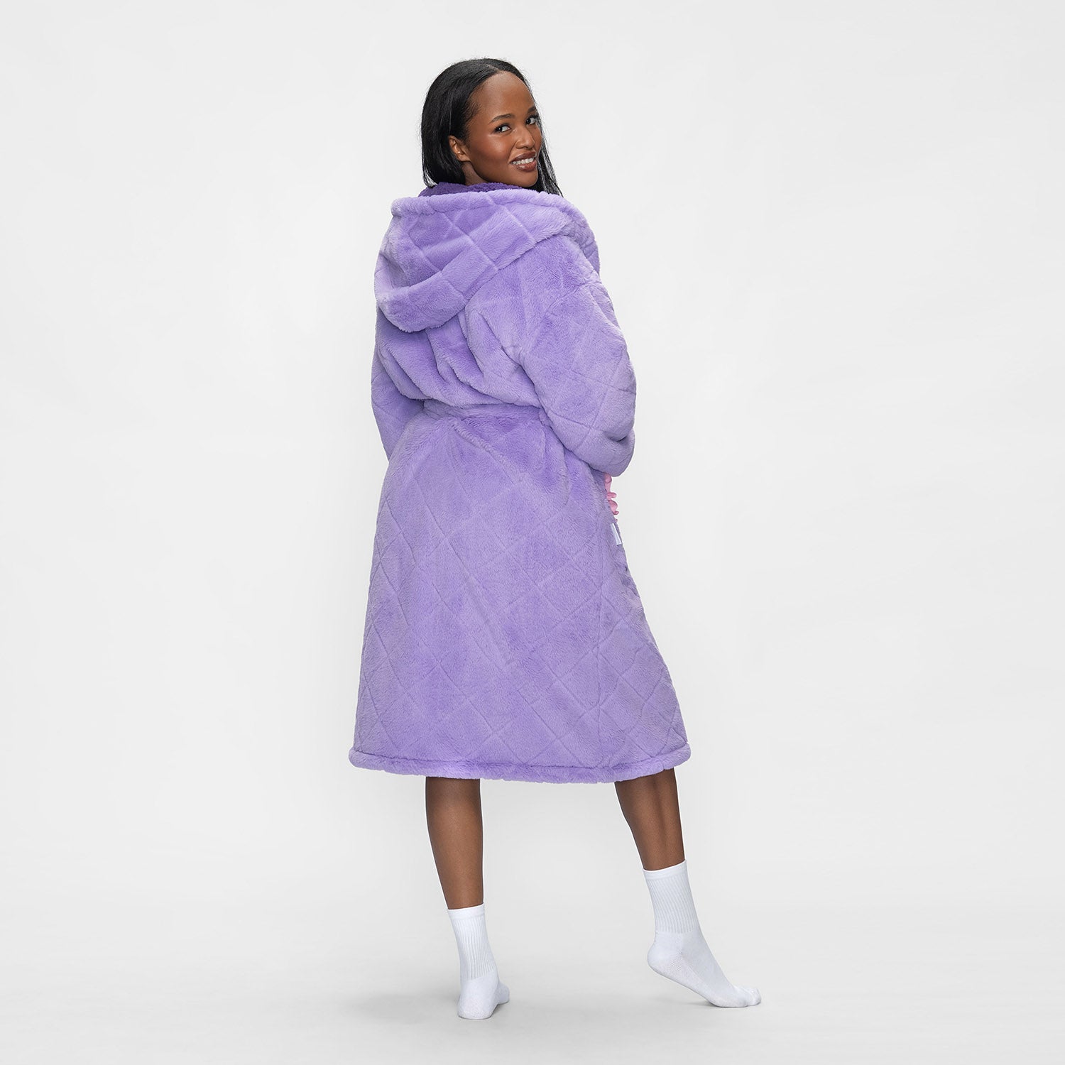 size: Valerie is 5'8.5" wearing a size S/M