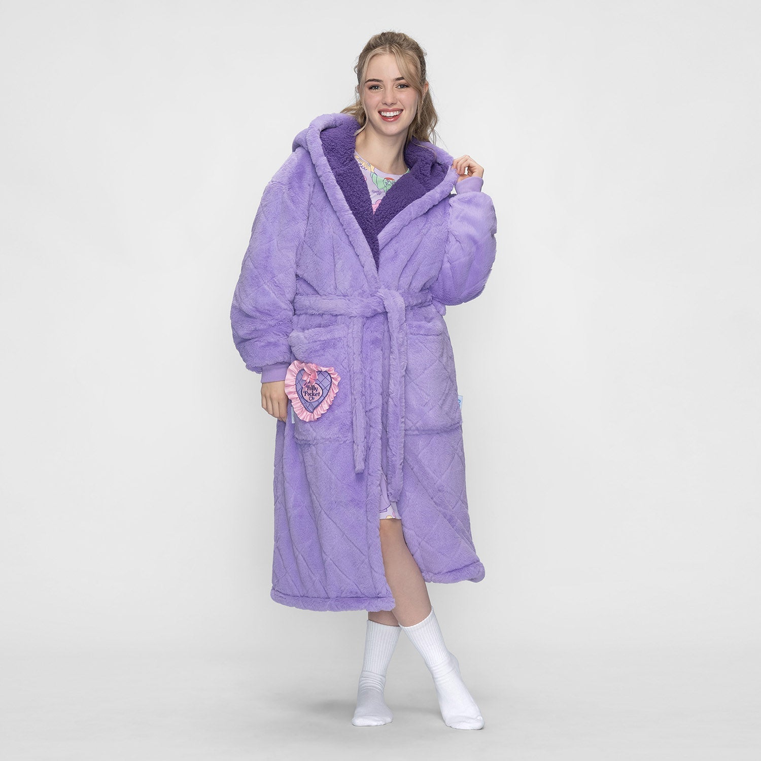size: Sophia is 5'8" wearing a size S/M