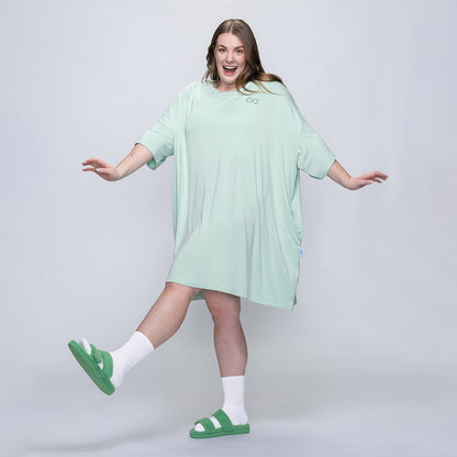 size: Tayla is 5’7” wearing a size OOD