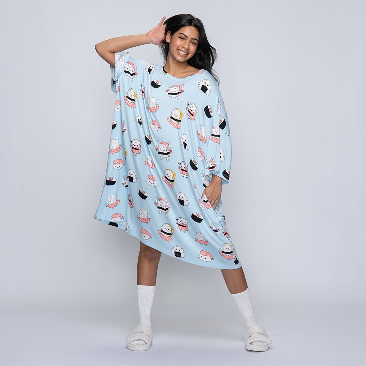 size: Shailza is 5’5” wearing a size OOD