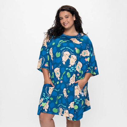 size: Aaliyah is 6′0″ wearing a size OSFM