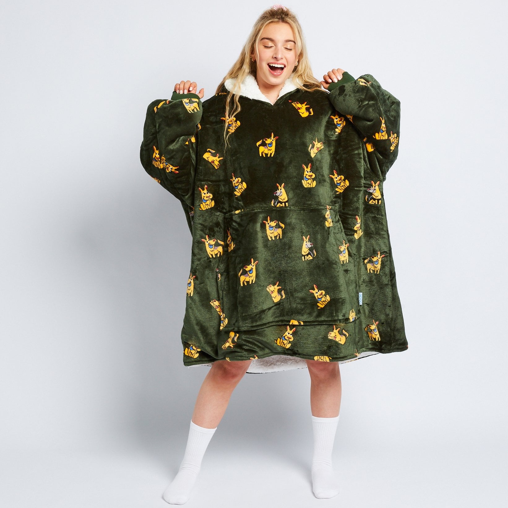 Oodie cheap blanket hoodie