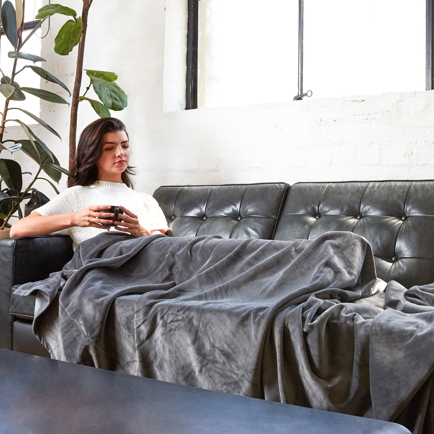 The oodie calming online blanket